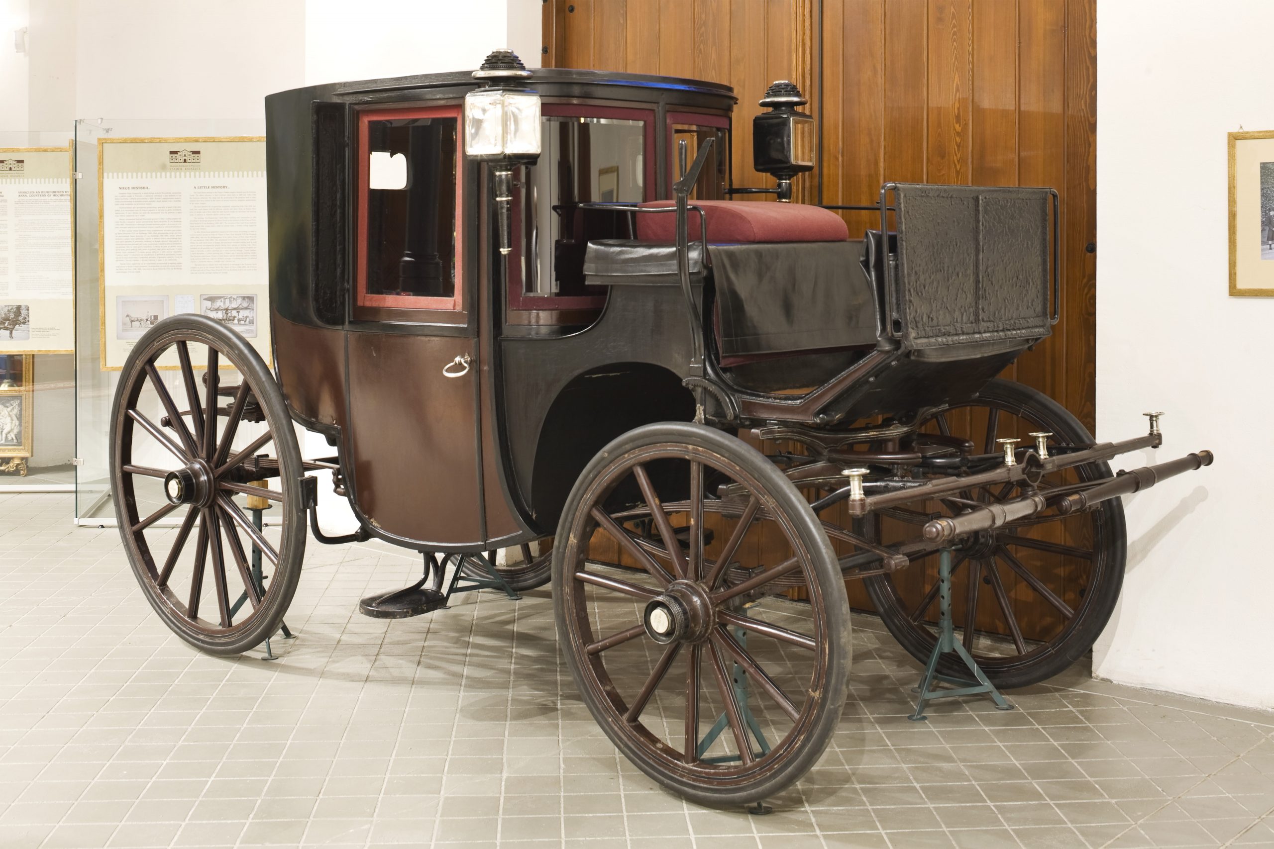 Premanent of historic horse-drawn vehicles