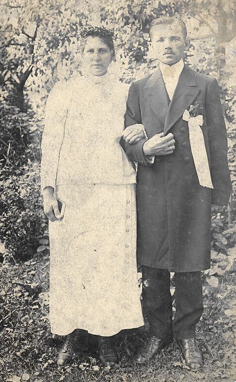 Zdjęcie z wesela Ignacego Kowola z Martą z domu Grobelny
Gołkowice, lipiec 1920 r.