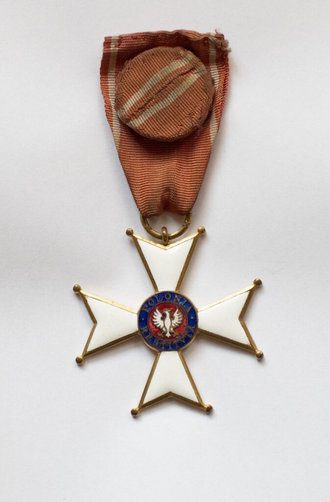 Krzyż Oficerski Orderu Odrodzenia Polski
(Polonia Restituta)
nadany Janowi Widerze w 1957 r.